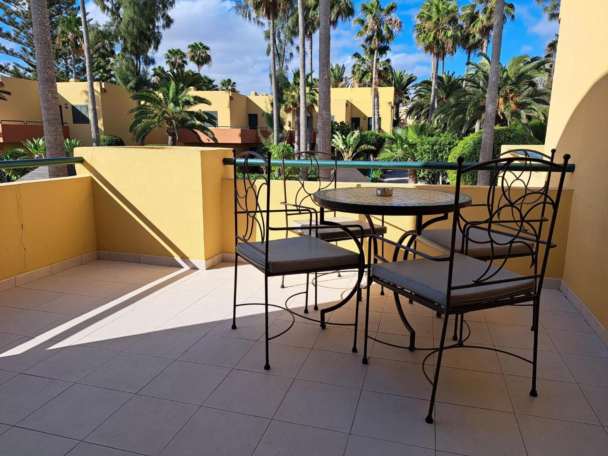 Garden And Relaxation House, 1 Bedroom, Wifi, Swimming Pool คอร์ราเลโฮ ภายนอก รูปภาพ